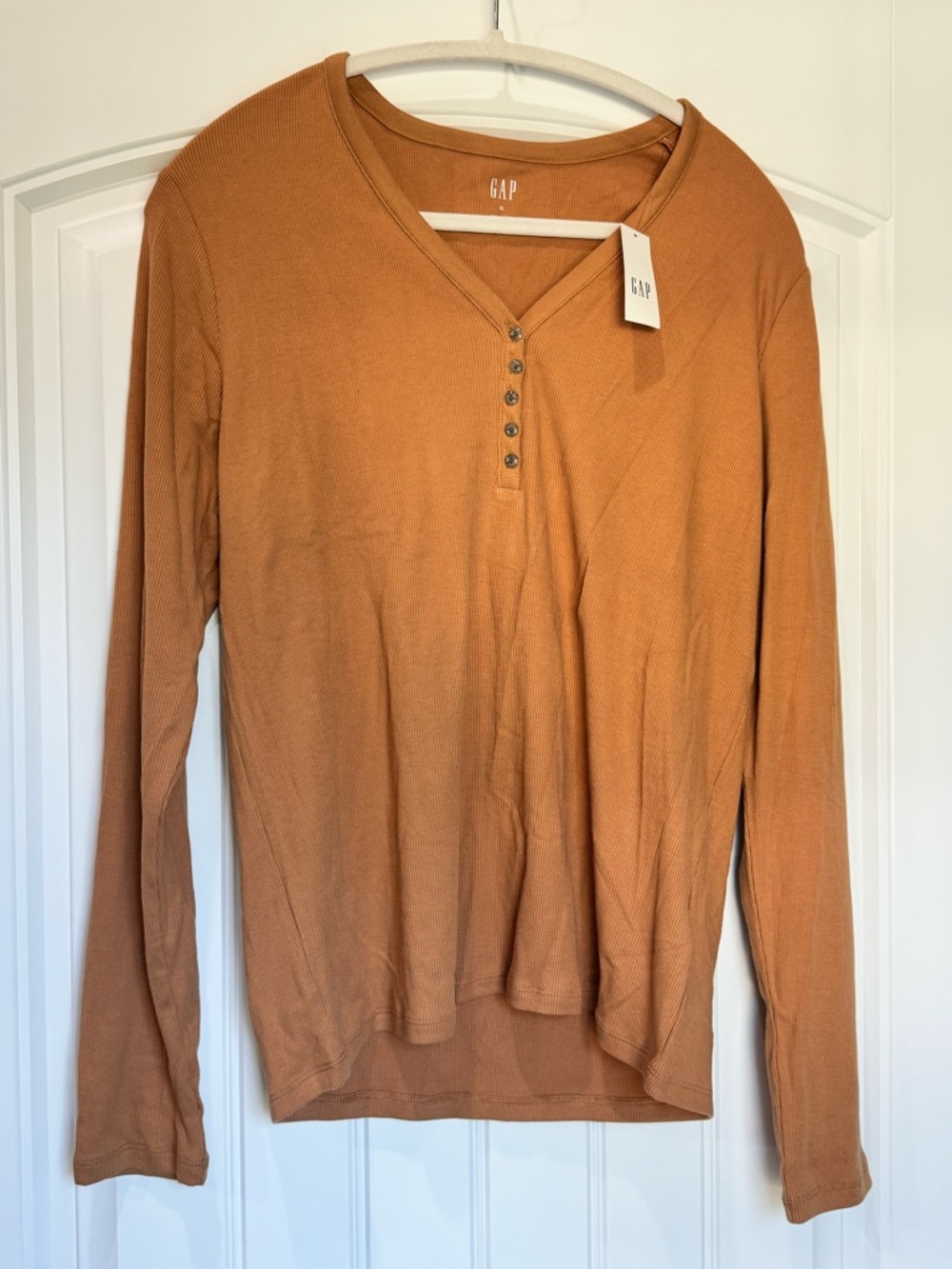 Gap Ribbed Henley Top XL Long Sleeve Brown NWT Button Front